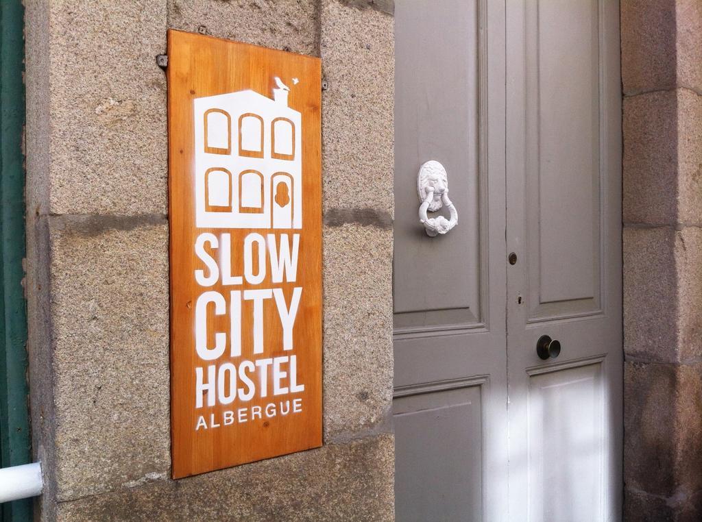 Slow City Hostel Понтеведра Экстерьер фото